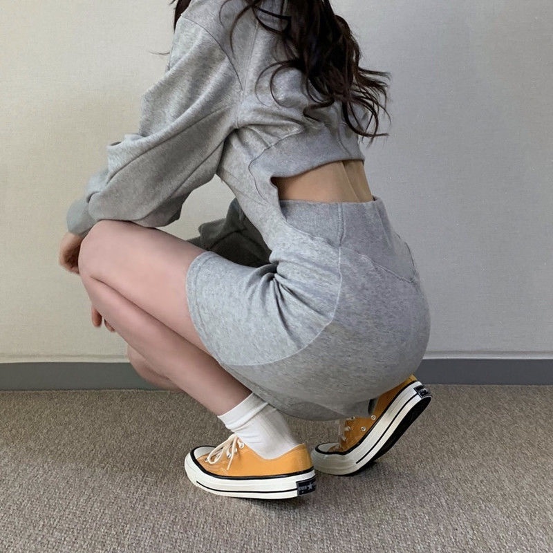Set Áo Sweater Tay Dài Cổ Tròn Dáng Ôm Phối Chân Váy Lưng Cao Kiểu Retro Hàn Quốc Thời Trang Mùa Thu Cho Nữ