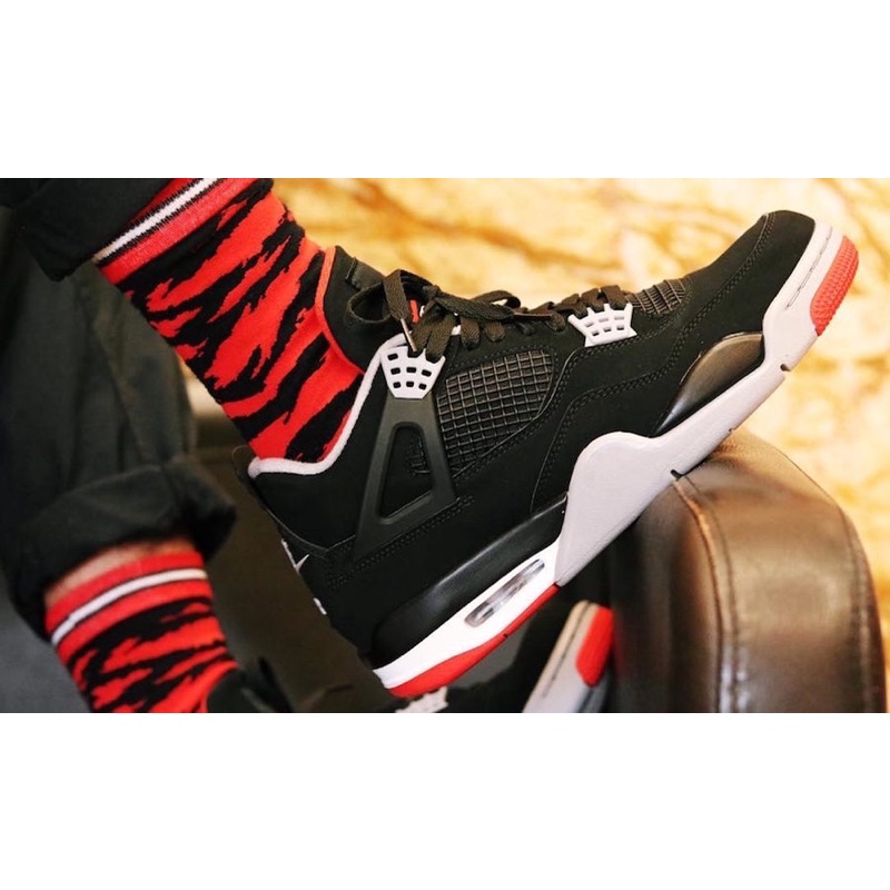 'Giày Cổ Thấp' Nike Air Jordan 4 Retro Bred