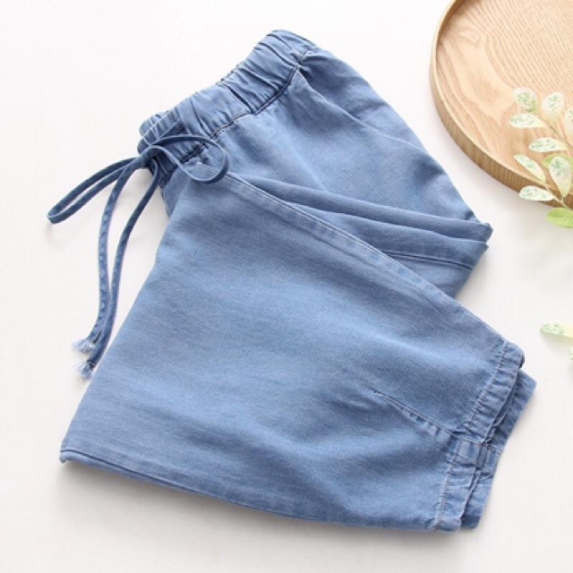 Quần baggy bò giấy - Màu xanh nhạt, chất bò giấy mềm mịn, lưng chun co giãn thoải mái | BigBuy360 - bigbuy360.vn