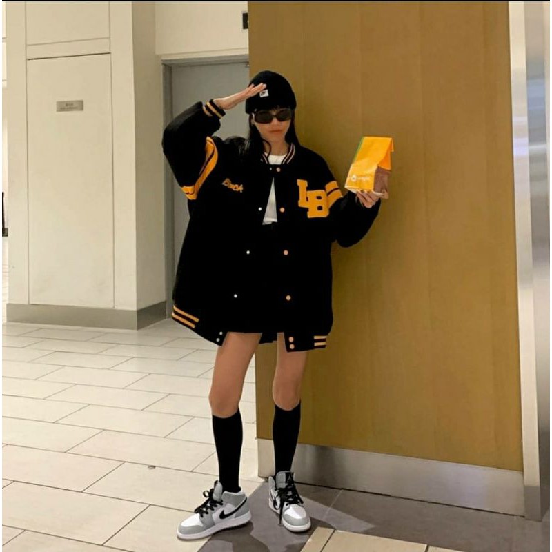 [ORDER] Varsity Jacket LB Jang Hồ (có video shop tự quay ở cuối nha) | BigBuy360 - bigbuy360.vn