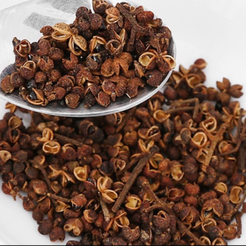 Hạt mắc khén rừng Tây Bắc gia vị thông dụng gia đình gói 100 gr, dùng ướp gia vị nướng và pha đồ chấm ngon.