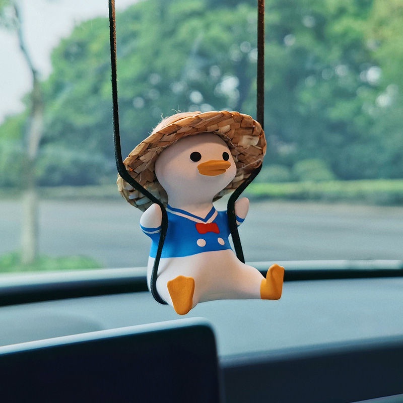 Phụ Kiện Trang Trí Xe Hơi Hình Chú Vịt Đội Nón Rơm Dễ Thương