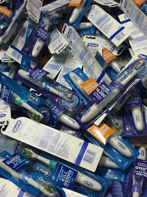 Bàn chải pin Oral -B từ Mỹ