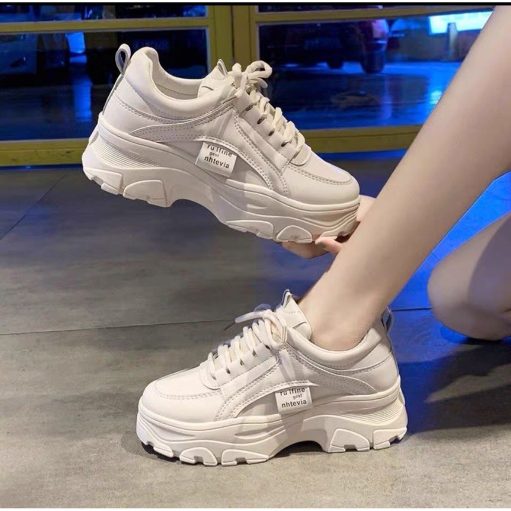 Giày thể thao sneaker nữ giá rẻ cổ thấp độn đế 5cm ,giày nữ màu trắng giúp tăng chiều cao hiệu quả