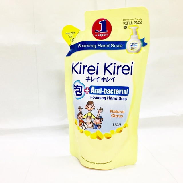 Bọt rửa tay Kirei Kirei hương chanh 200ml