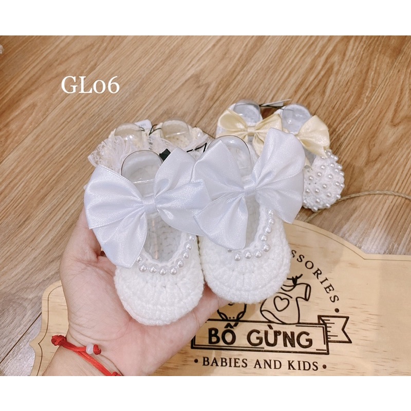 Giày len bé sơ sinh