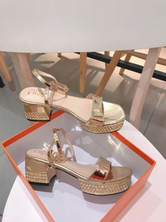 SANDAL QUAI NGANG ĐẾ HỘT ĐÁ
