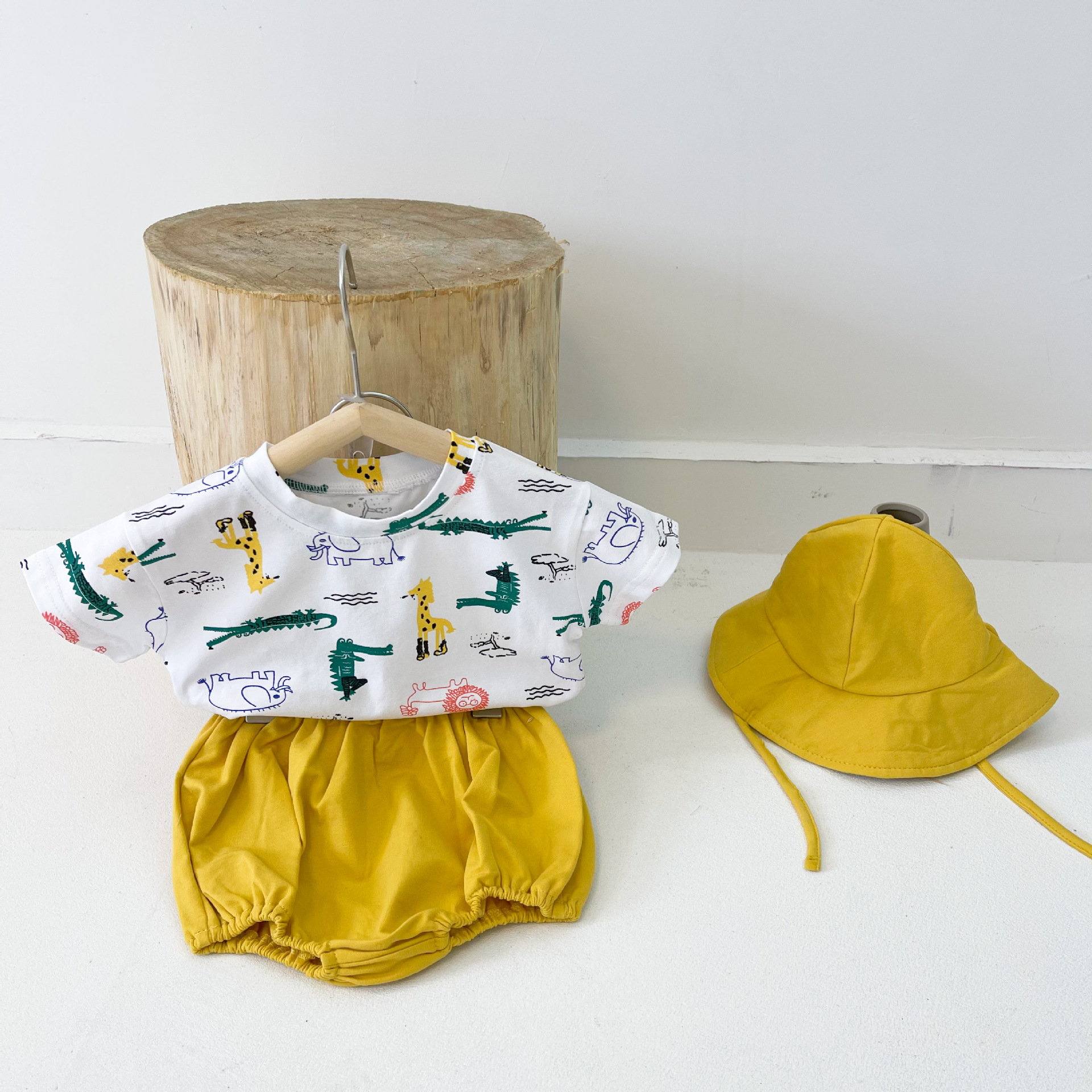 Infant Girl Boy Clothes Suit Newborn Baby Cartoon Animal Prints Short-sleeved T Shirt + Cotton Shorts + Hat Set Summer Clothes