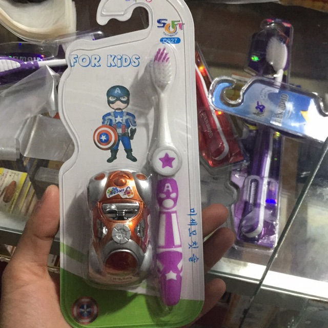 Bàn chải trẻ em