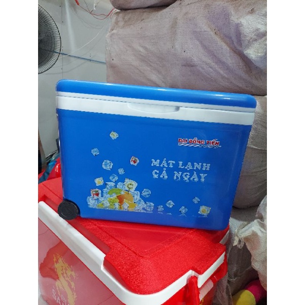 Thùng Đá Vuông Du Lịch 35L  - Đại Đồng Tiến