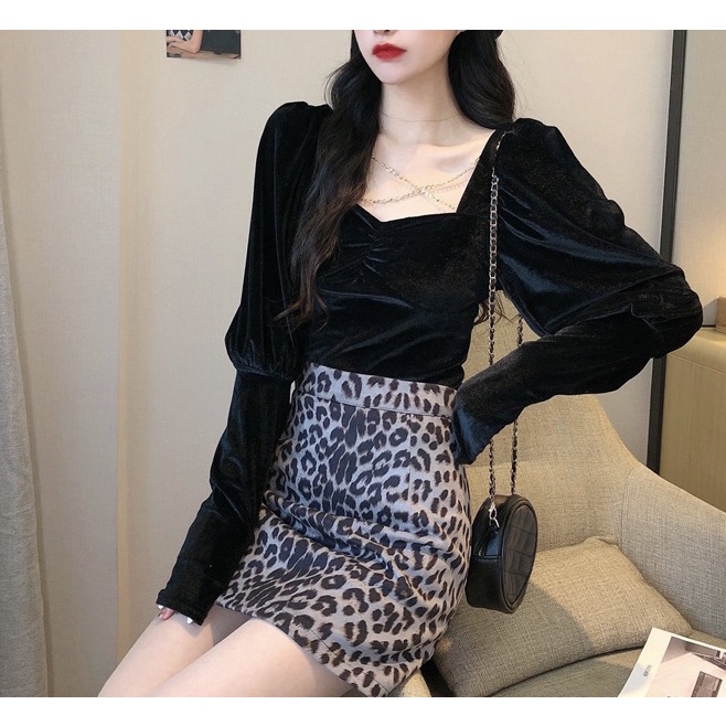 Áo nhung tay bồng sang trọng phong cách cổ điển cho các cô gái | BigBuy360 - bigbuy360.vn