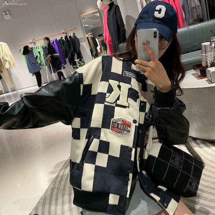 Áo khoác bóng chày phối màu trắng đen phong cách Hong Kong cổ điển thời trang thu đông cá tính cho nữ