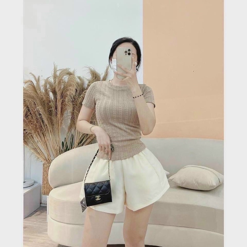 Áo Thun Ôm Nhẹ Co Giãn
