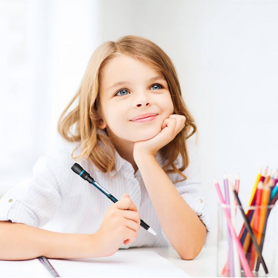 1 Bút Nhựa Chống Trượt Tiện Lợi Màu Sắc Ngẫu Nhiên