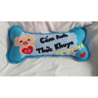 Gối ôm handmade heo con ôm tim