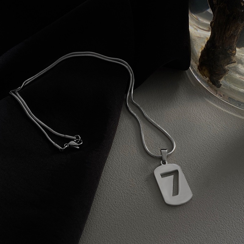 Vòng cổ Thiết Kế Sang Trọng Phong Cách Hip Hop Cá Tính