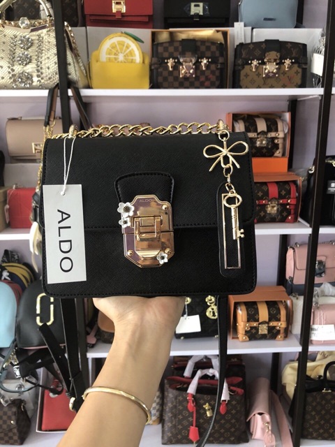 Túi xách ALDO kèm theo phụ kiện