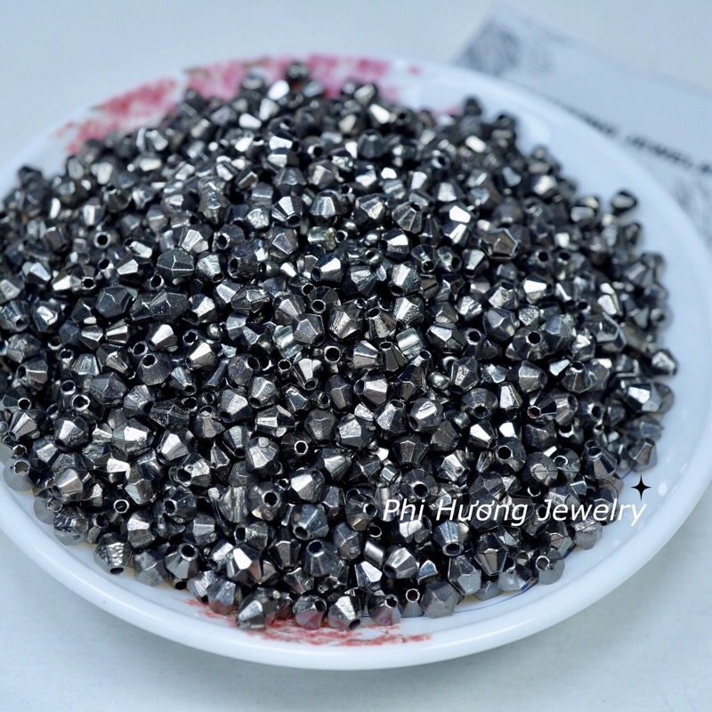 200 hạt nhựa dùng đính kết quần áo, trang trí handmade, nguyên liệu may mặc