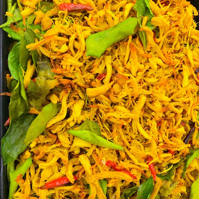 KHÔ GÀ LÁ CHANH ĂN VẶT KETO/DAS