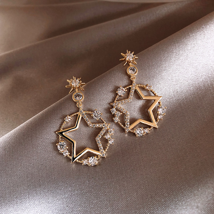 Star Earrings 925 Silver Needle Circle Five-pointed Korean Female Earrings