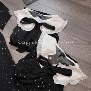 Váy chấm bi cổ nơ