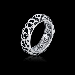 Nhẫn Chrome Hearts