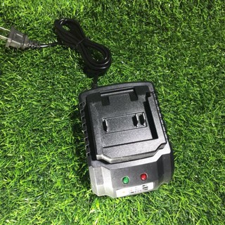 Sạc makita 14,4 và loại 18v