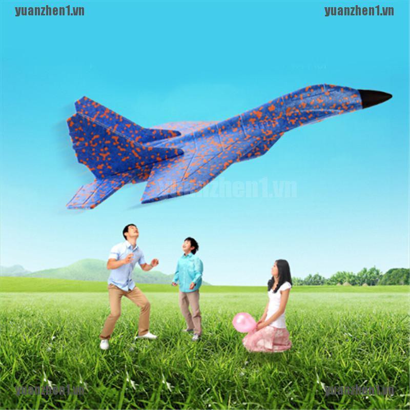 Máy bay đồ chơi chống va đập tốt cho bé