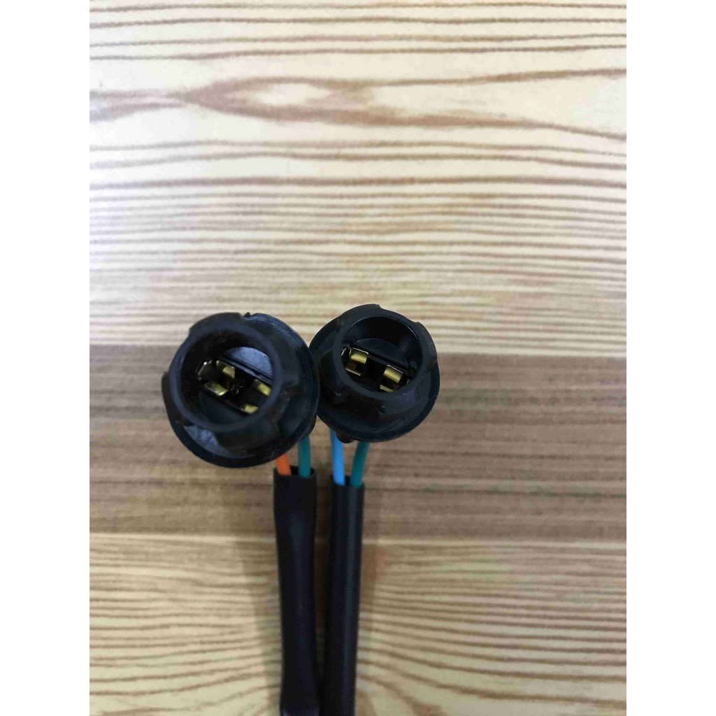 Đuôi giắc cắm đen, đèn demi, xi nhan xe máy, ô tô chuẩn T10