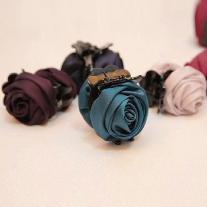 Kẹp tóc hình hoa hồng xinh xắn dành cho nữ