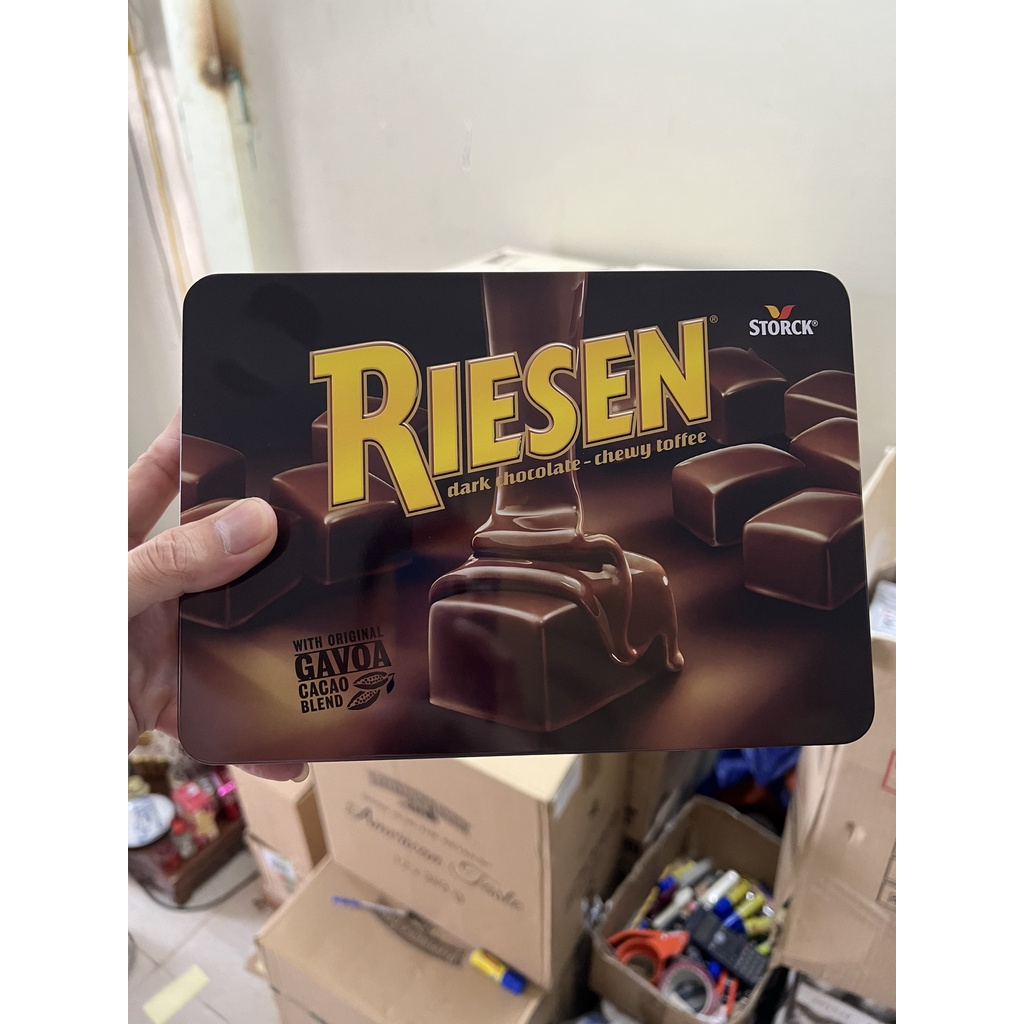 Hộp Quà Tết Socola Riesen đức Hộp Sắt 315g