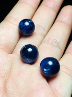 HẠT ĐÁ KYANITE 13li