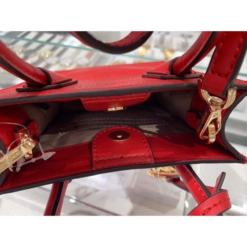 Auth usa Túi MK Mercer