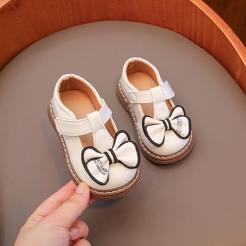 Giày Da Đế Mềm Đính Nơ Phong Cách Vintage Cho Bé Gái 0-8 Tuổi