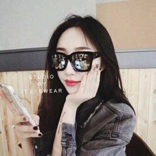 Kính mắt kiểu dán vuông phong cách hàn quốc