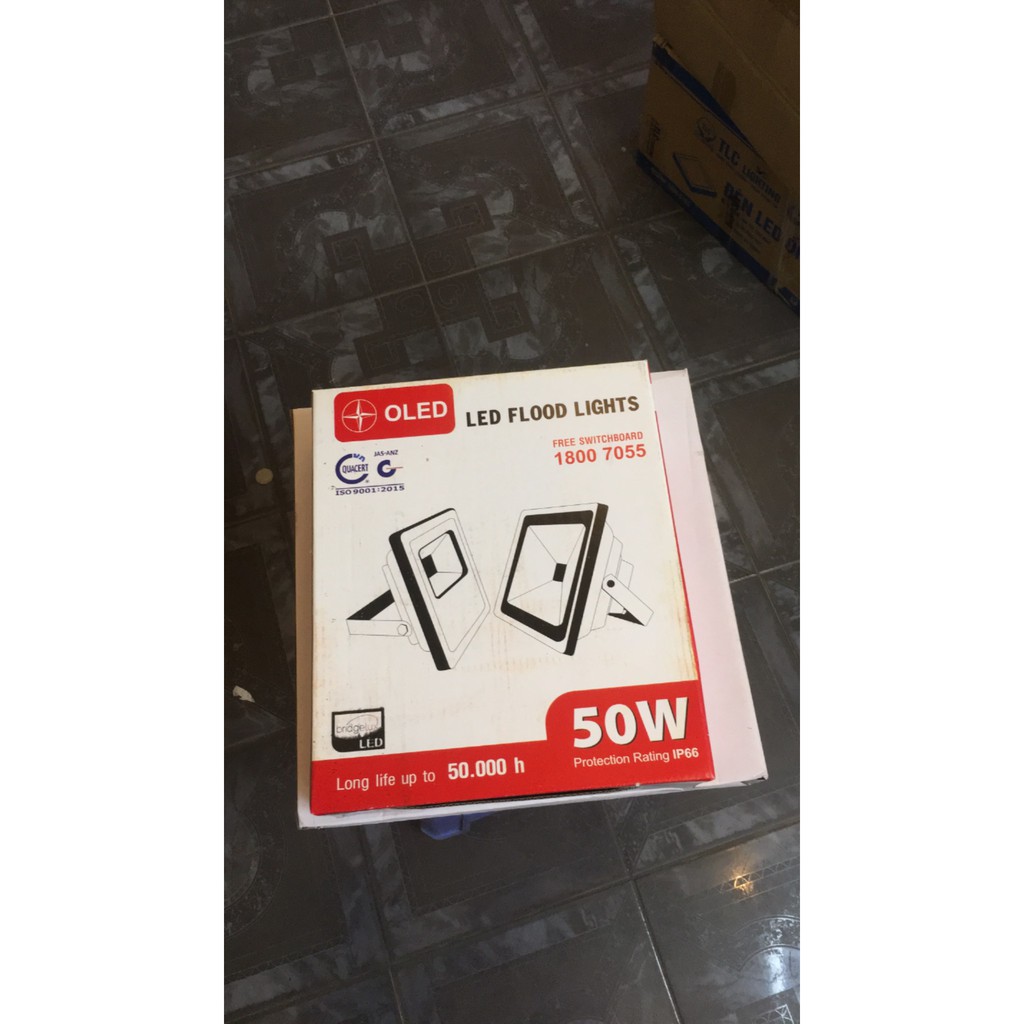 Đèn Pha led 50W ánh sáng trắng ngoài trời loại tốt