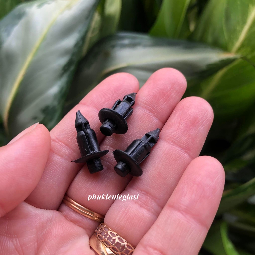Đinh tán nhựa 6mm Thay Thế cho nhiều dòng xe Xe máy Yamaha Honda Xe Hơi hàng OEM Mitsubishi grandis