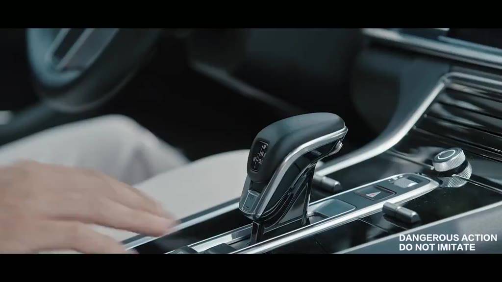 Camera hành trình DDPai X5 Pro độ phân giải 4K Ghi hình kênh đôi Tích hợp Wifi cùng Công nghệ giảm nhiễu | BigBuy360 - bigbuy360.vn