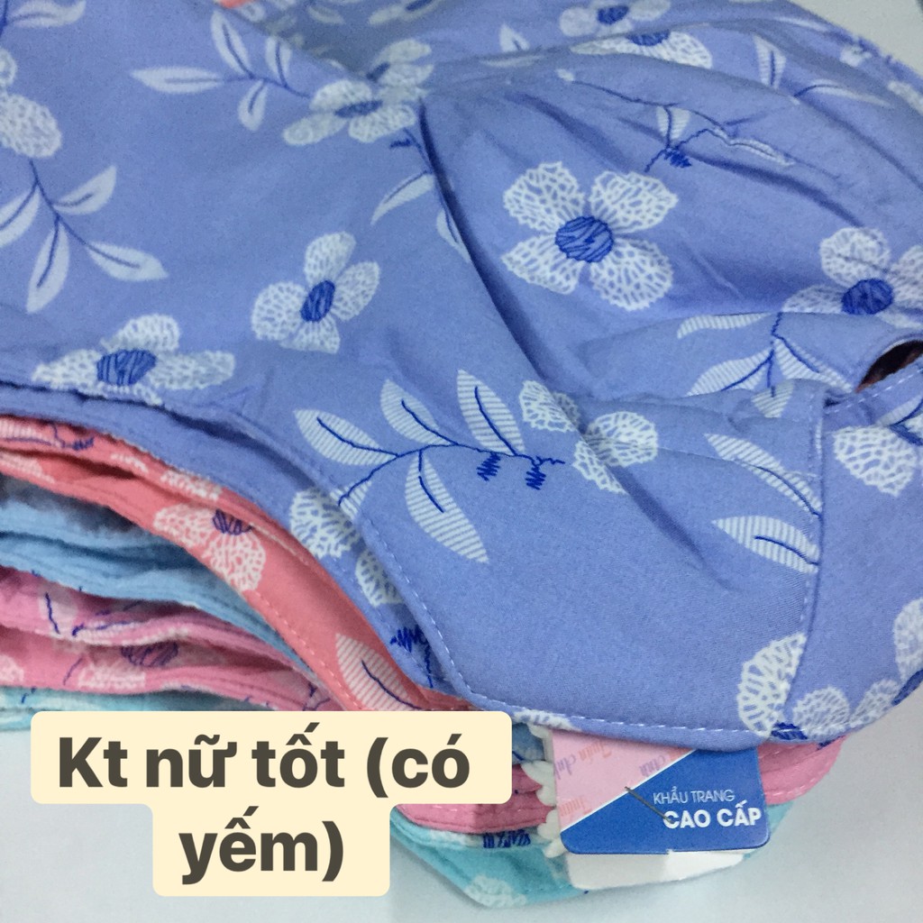 Khẩu trang mặt nạ có yếm