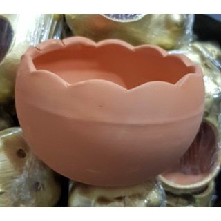Chậu đất tròn miệng hoa