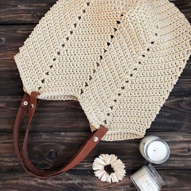 Quai da bò thật ( crochet bag )