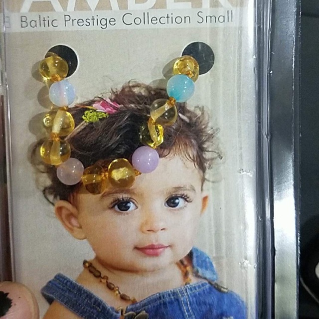 Vòng hổ phách