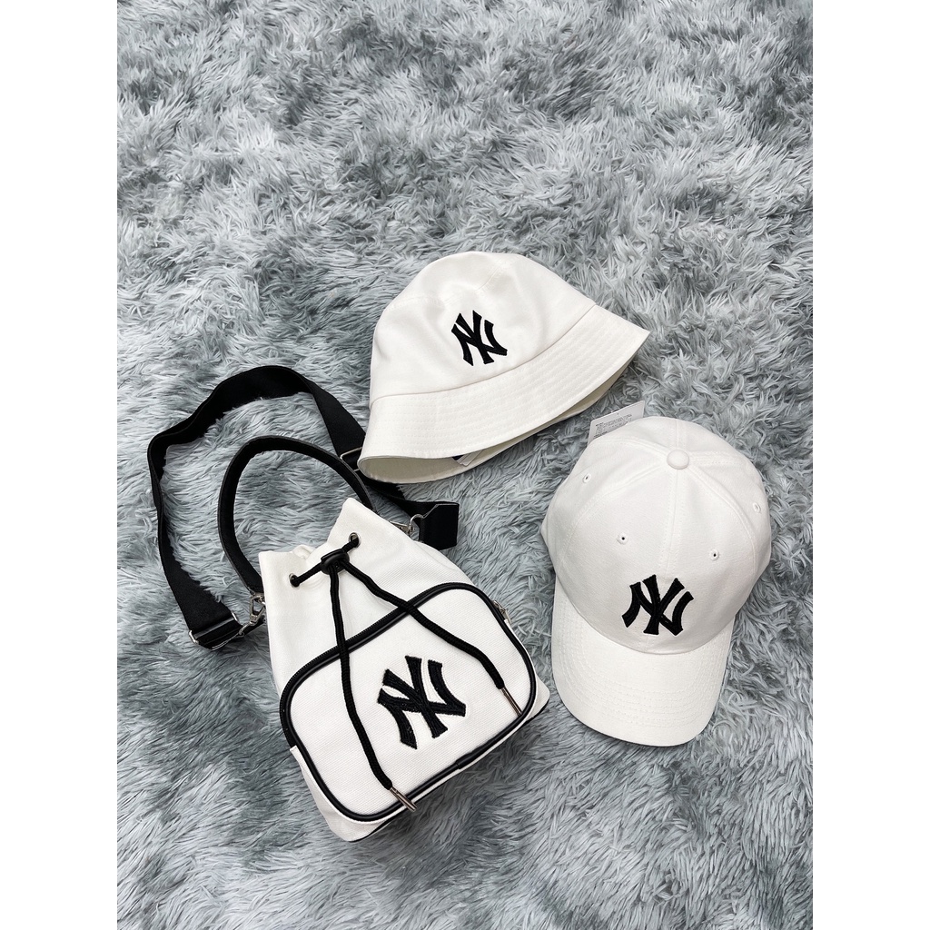 Túi Đeo Chéo NY Bucket Design Cream 🌸 Hàng Xuất Xịn 🌸