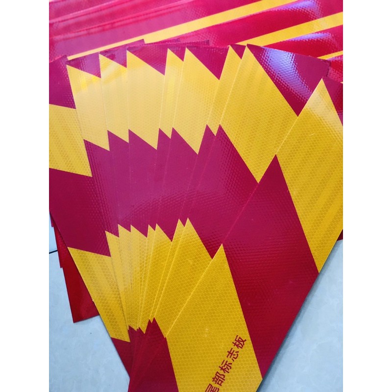 MIẾNG NHÔM PHẢN QUANG CHO CẢNG, THÙNG XE TẢI XE Ô TÔ, XE HƠI   - AN TOÀN VỀ ĐÊM