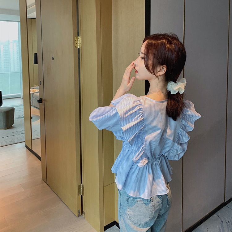 Áo kiểu tay ngắn cổ chữ V họa tiết kẻ sọc màu xanh dương phong cách Hàn Quốc thời trang dành cho bạn nữ