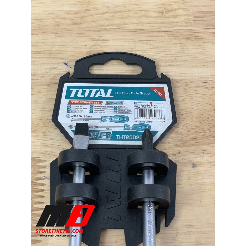 Bộ 2 tua vít cao cấp TOTAL THT250201