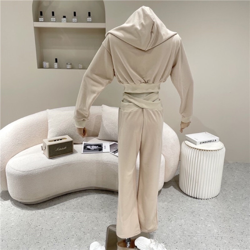 SET ÁO KHOÁC CROPTOP VÀ QUẦN CÁCH ĐIỆU