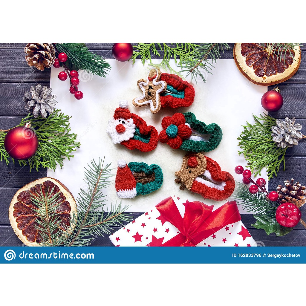 Set kẹp tóc hình Noel móc len , hàng Hanmade siêu xinh, dễ thương cho bé