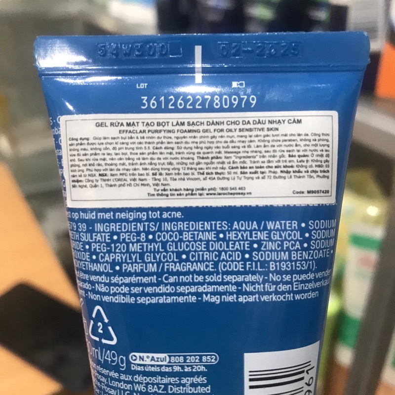 Sữa Rửa Mặt Tạo Bọt Làm Sạch Dành Cho Da Dầu Nhạy Cảm LA ROCHE-POSAY EFFACLAR 50-200ml