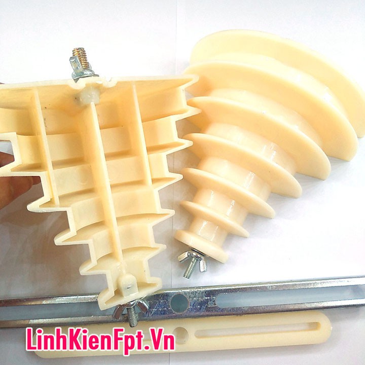 Khung quấn máy biến áp 6 rãnh